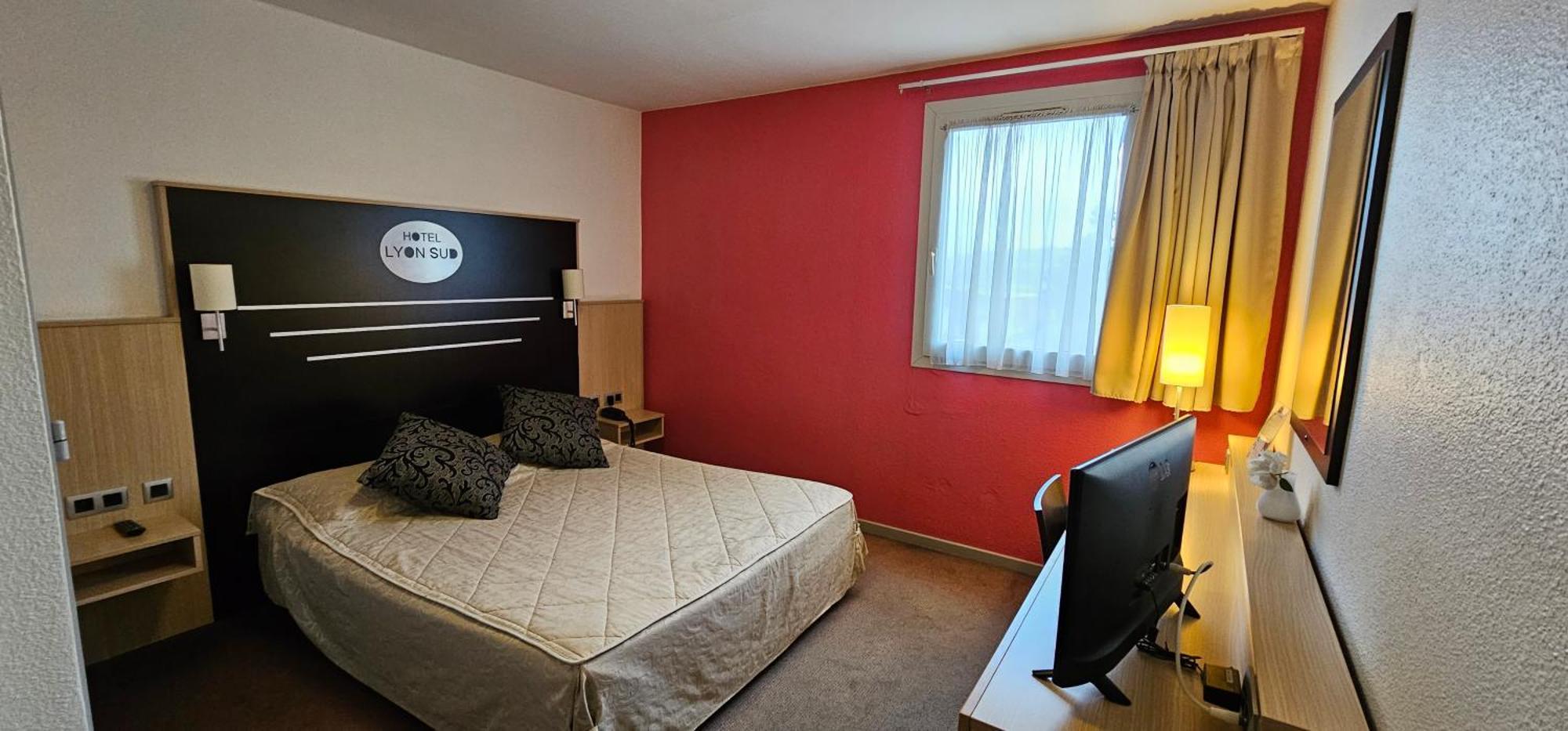 Hotel Lyon Sud, Pierre Benite, St Genis Laval Dış mekan fotoğraf